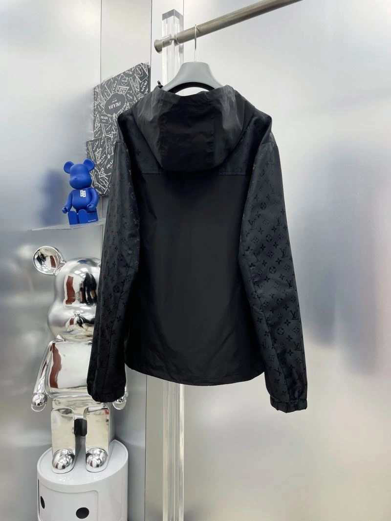Louis Vuitton Outwear Upgraded 137581