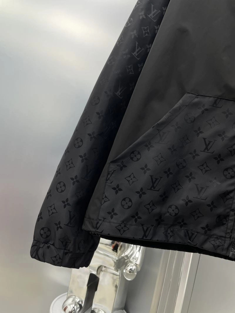 Louis Vuitton Outwear Upgraded 137581
