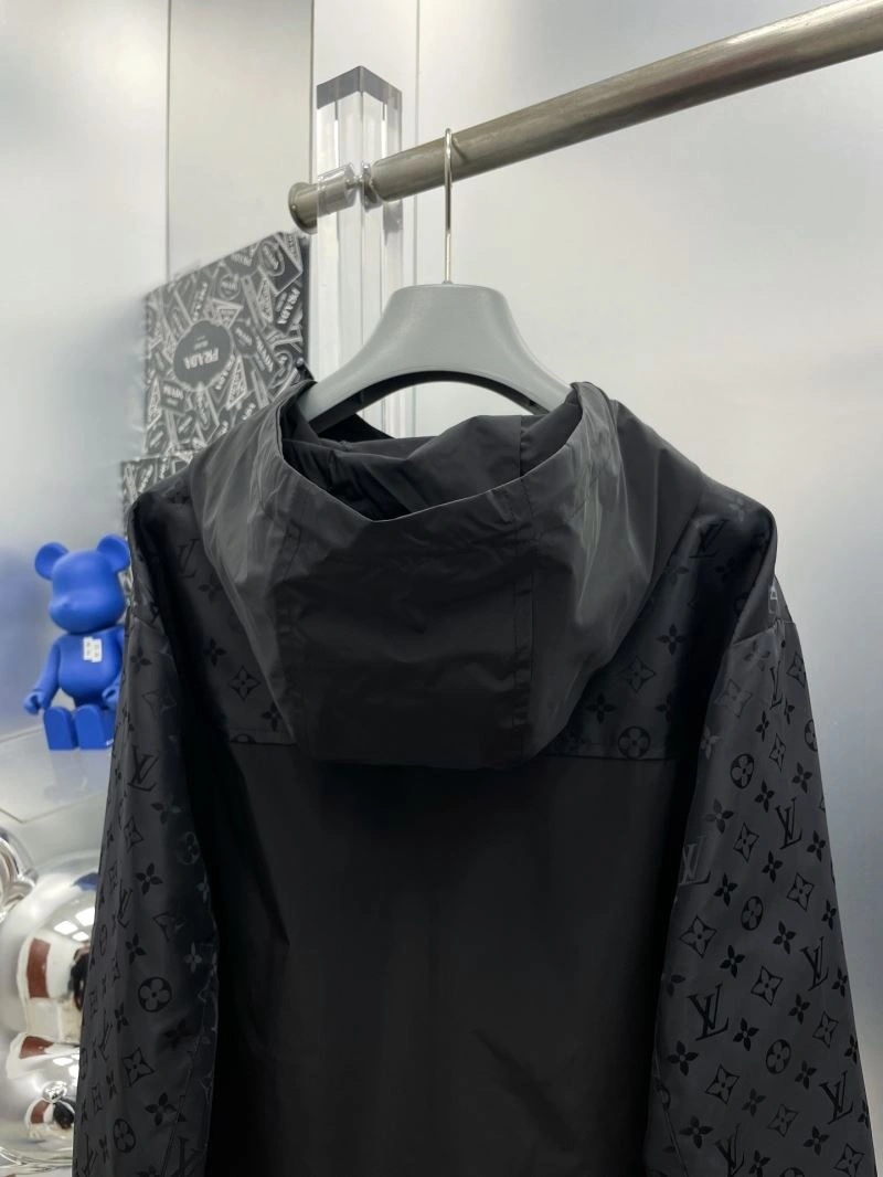 Louis Vuitton Outwear Upgraded 137581