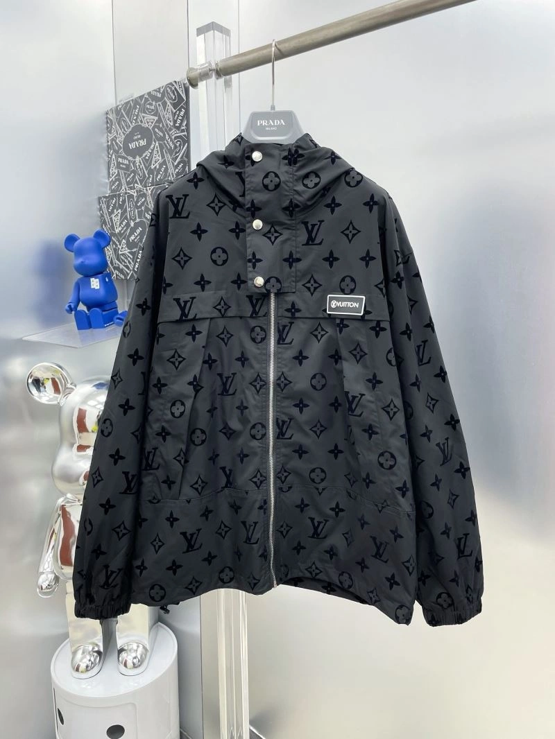 SmartChoice Louis Vuitton Outwear 137574