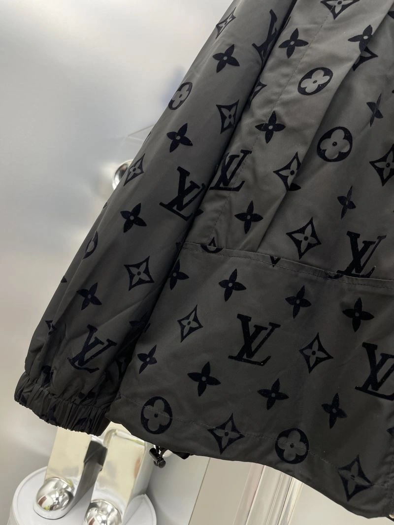 SmartChoice Louis Vuitton Outwear 137574