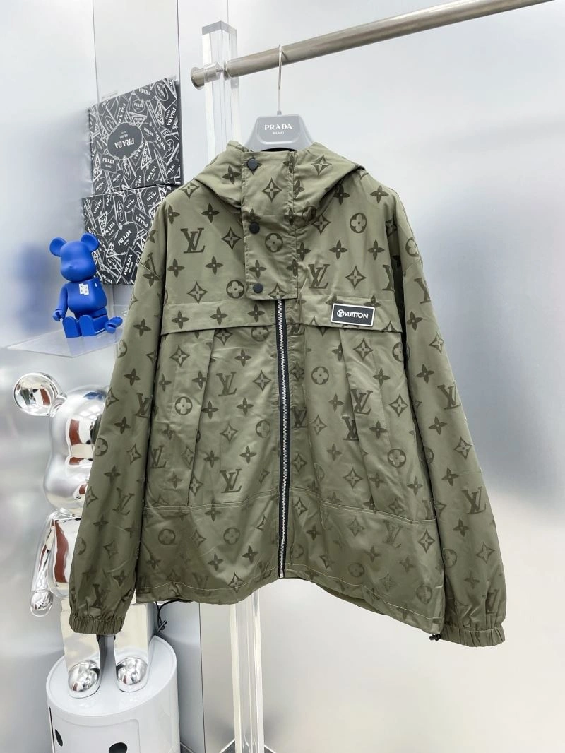 Upgraded Louis Vuitton Outwear 137588