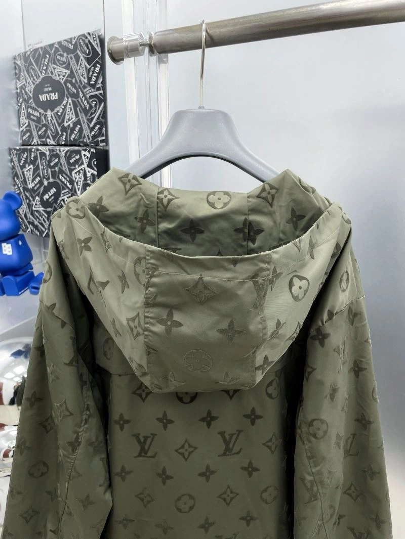 Upgraded Louis Vuitton Outwear 137588