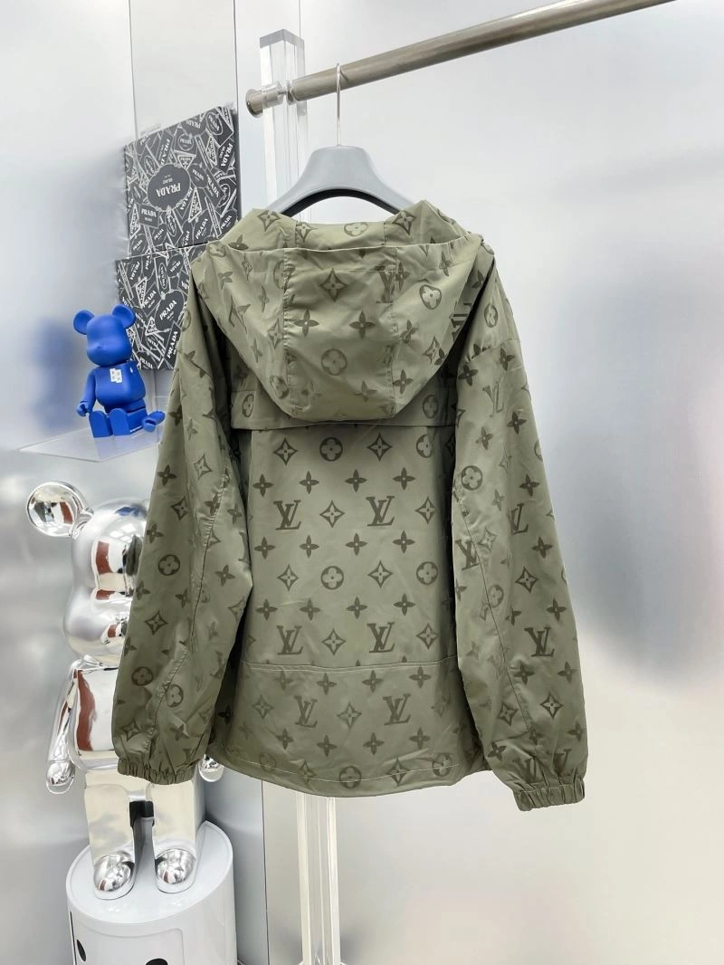 Upgraded Louis Vuitton Outwear 137588