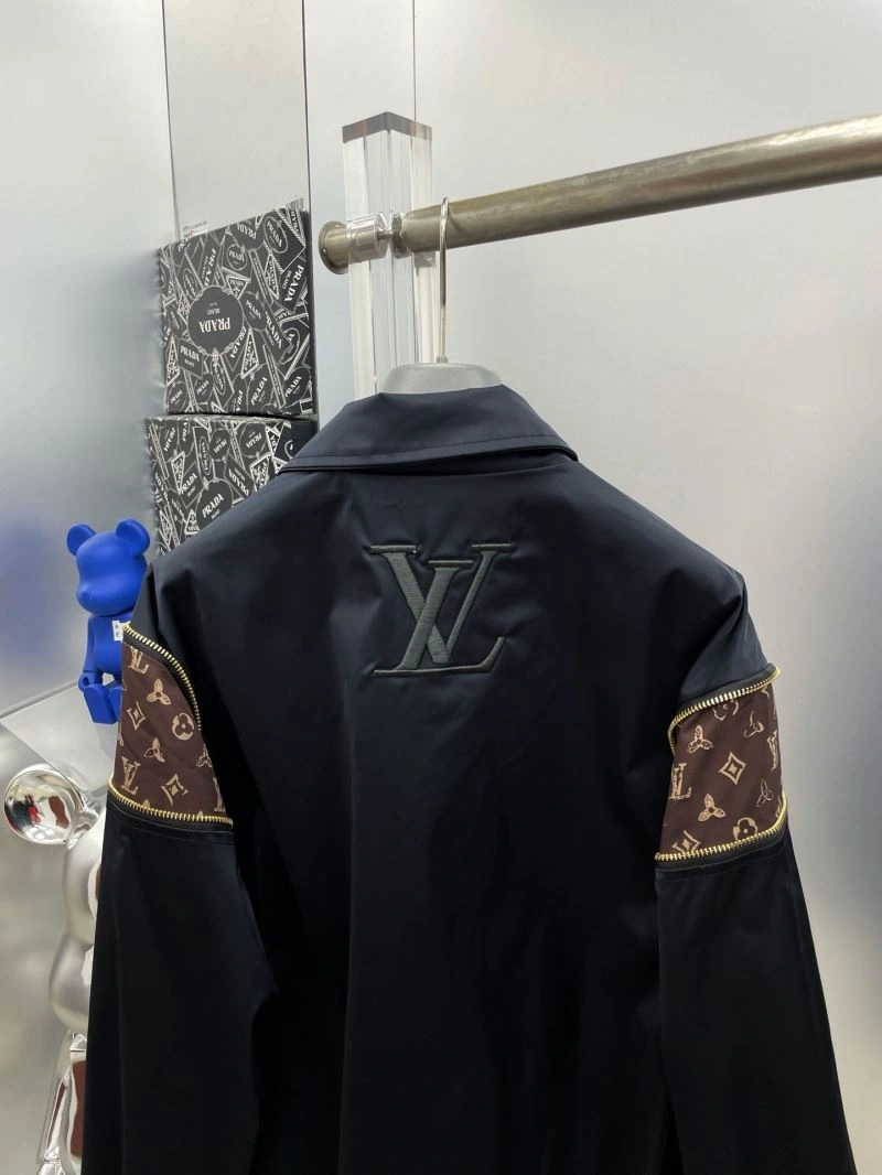 Louis Vuitton Outwear Practical 137587