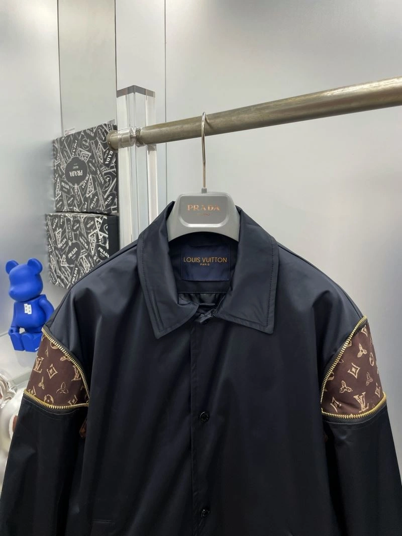 Louis Vuitton Outwear Practical 137587