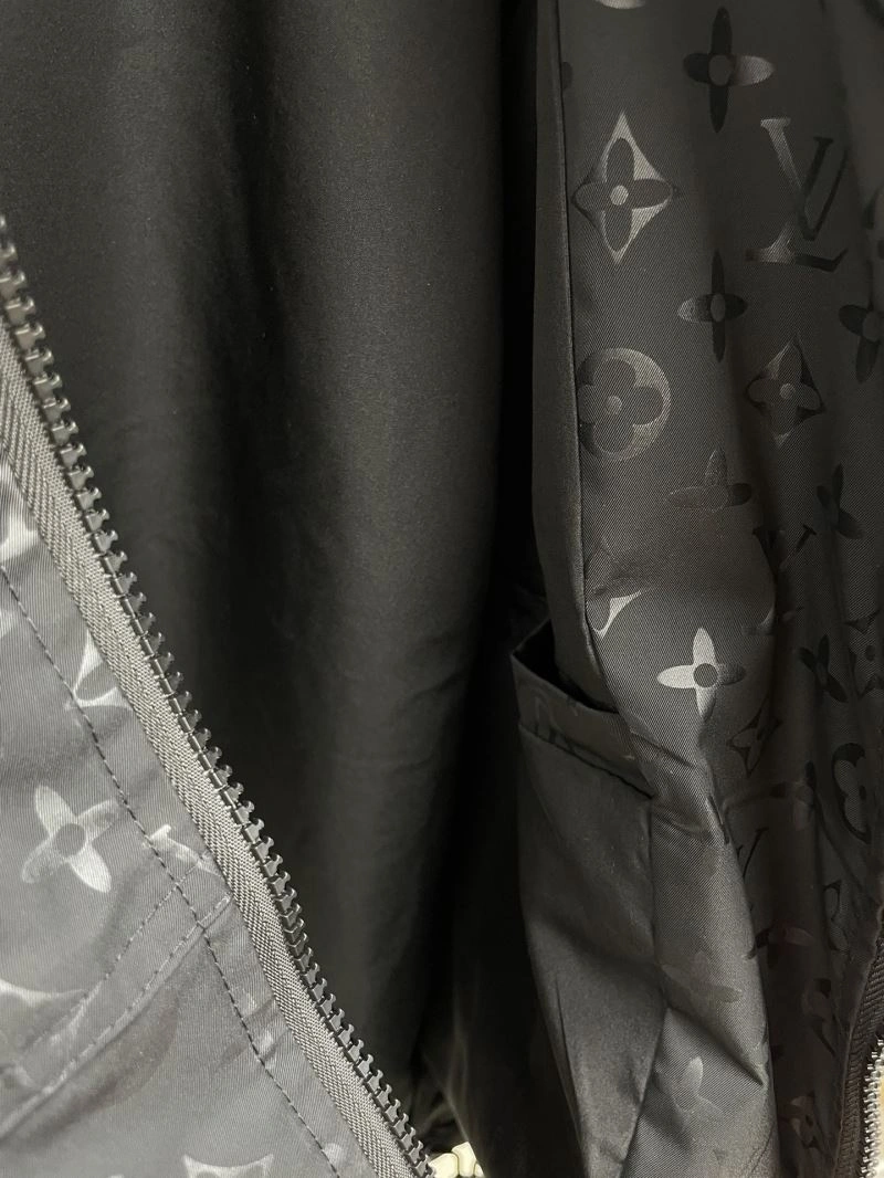 Louis Vuitton Outwear Sustainable 137572