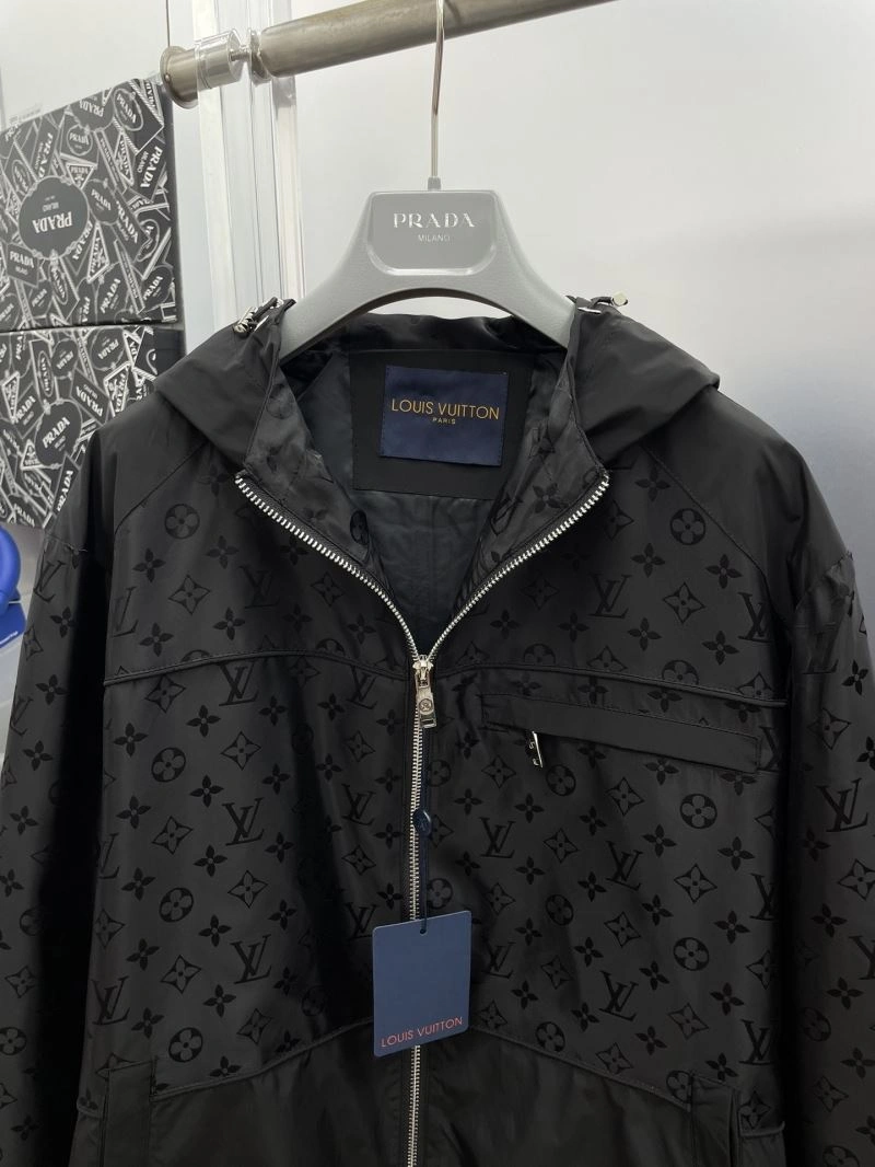 Louis Vuitton Outwear Durable 137569