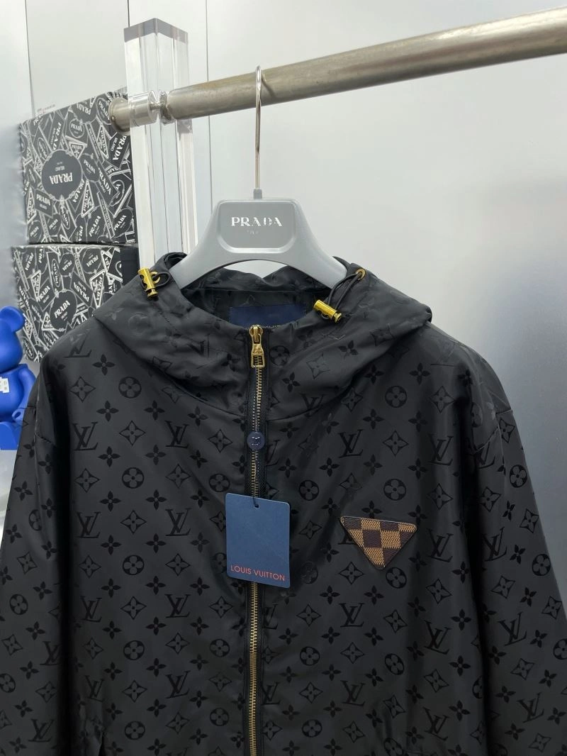 FastDry Louis Vuitton Outwear 137565