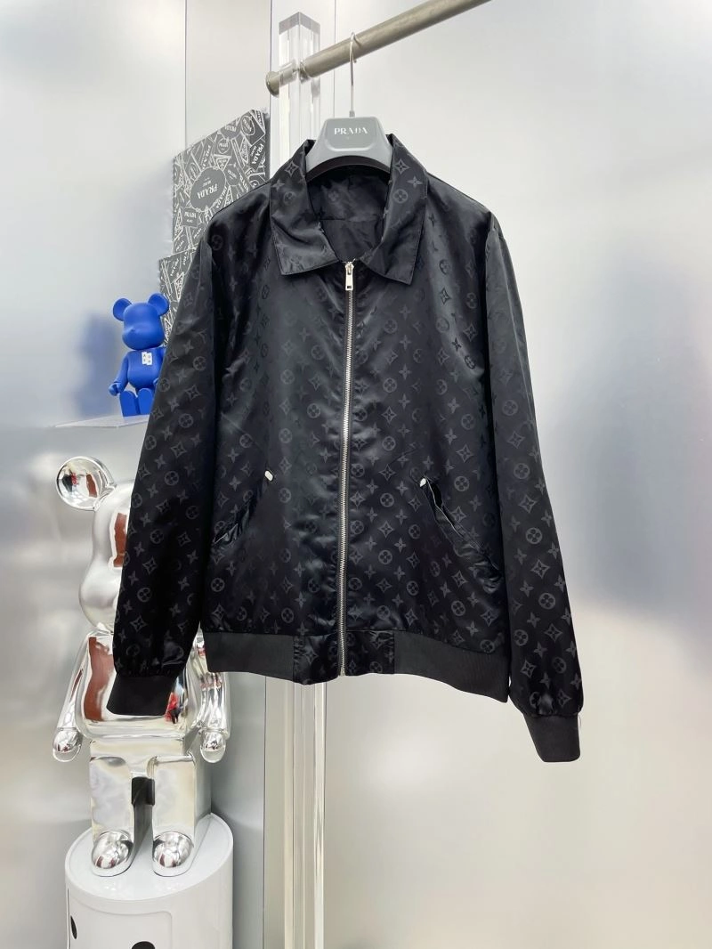 EasyMatch Louis Vuitton Outwear 137568
