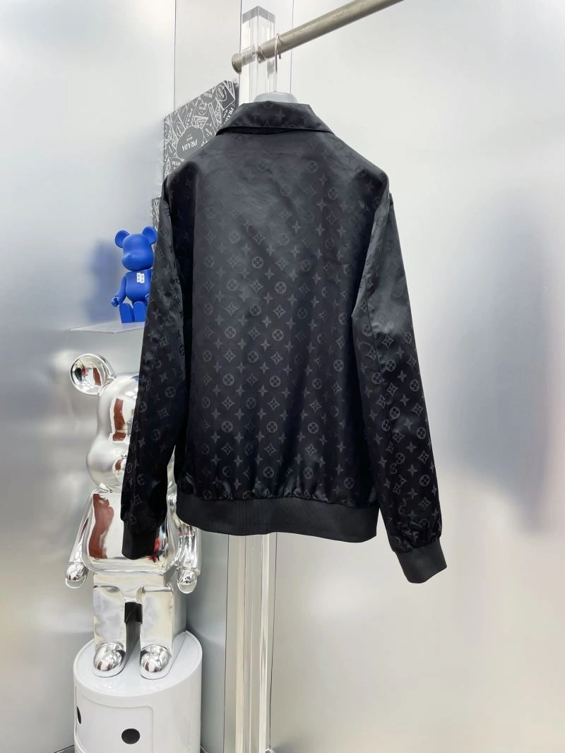 EasyMatch Louis Vuitton Outwear 137568