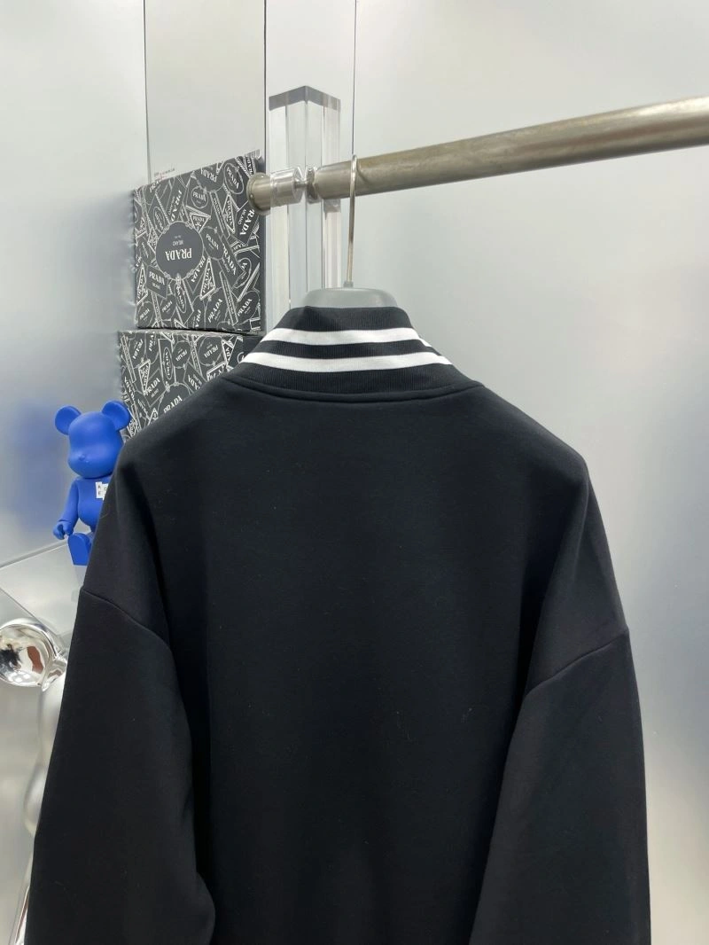 Breathable Louis Vuitton Outwear 137566