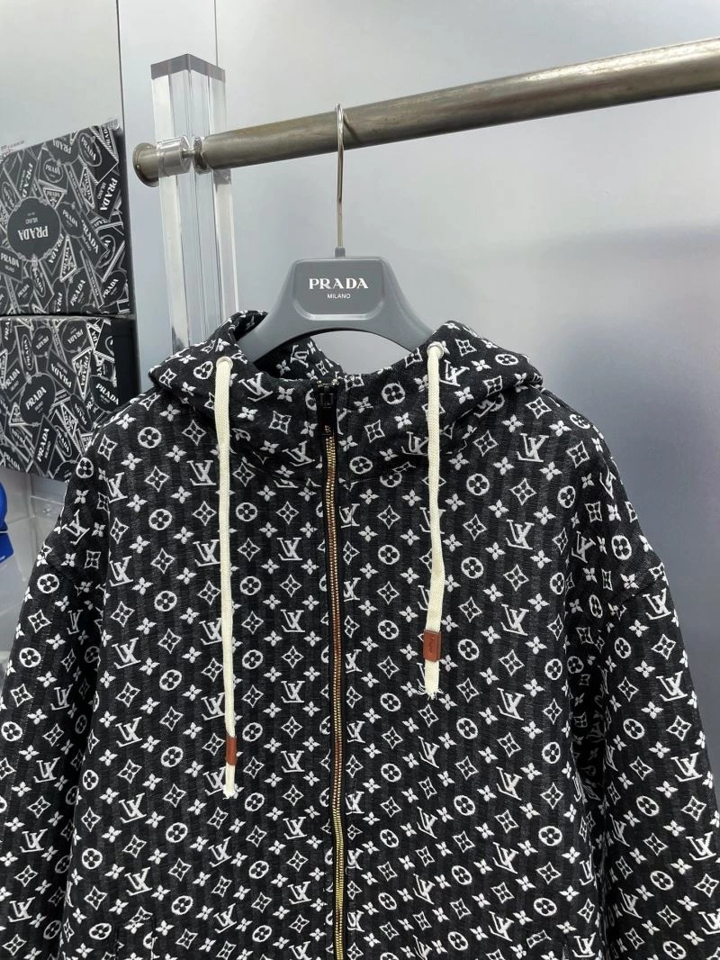 Original Louis Vuitton Outwear 137560