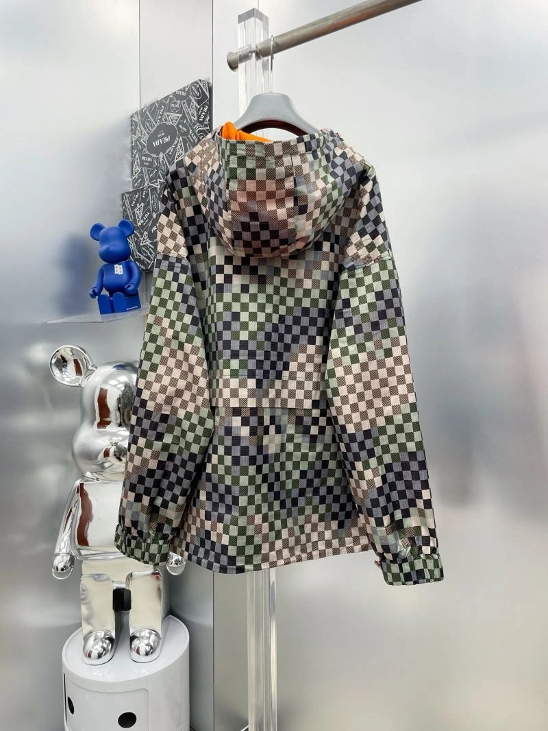 Louis Vuitton Outwear ModernLook 137559