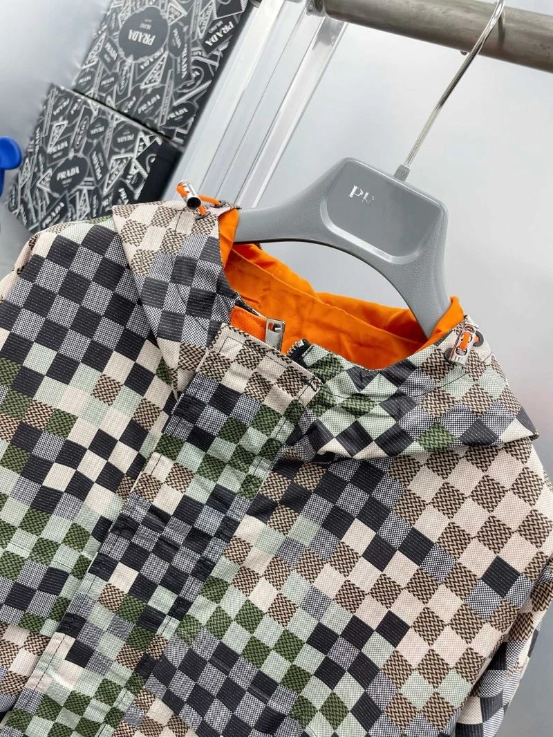 Louis Vuitton Outwear ModernLook 137559
