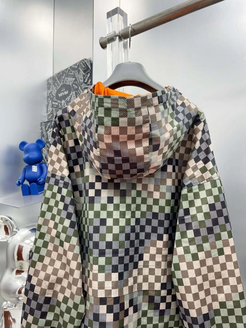 Louis Vuitton Outwear ModernLook 137559