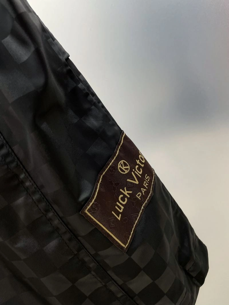 Louis Vuitton Outwear AllSeason 137558