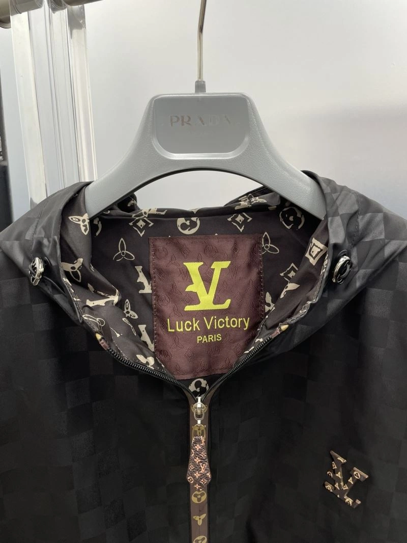 Louis Vuitton Outwear AllSeason 137558
