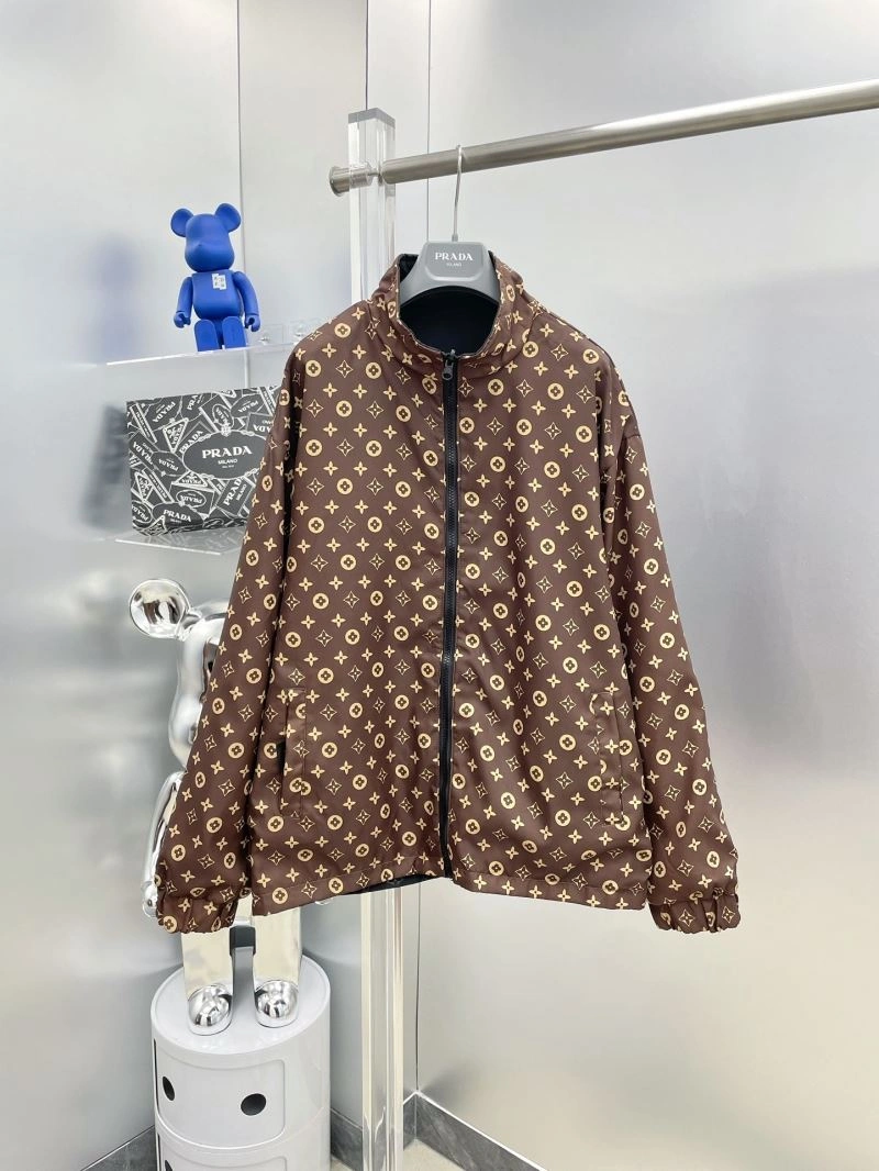 QuickDry Louis Vuitton Outwear 137554