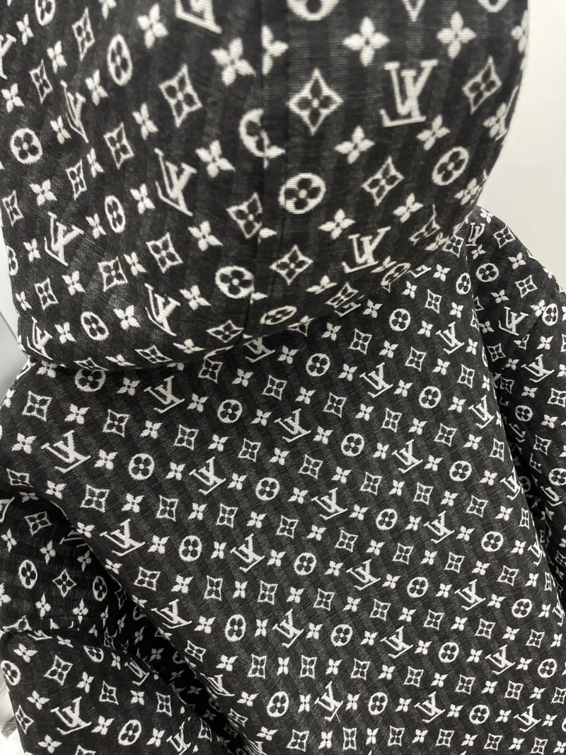 FastDry Louis Vuitton Outwear 137551
