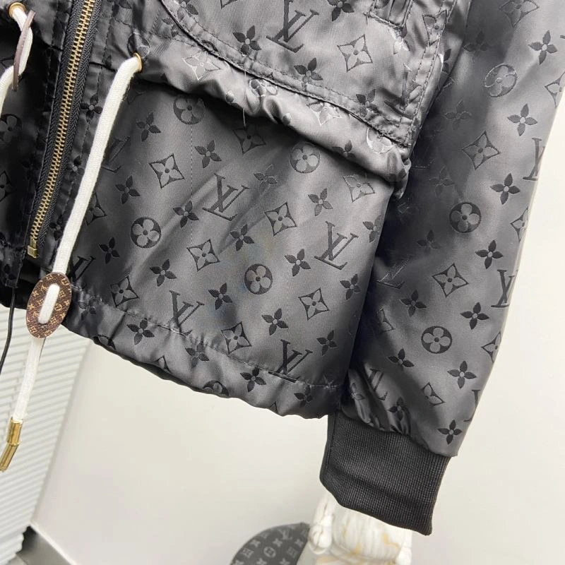 UrbanChic Louis Vuitton Outwear 137543