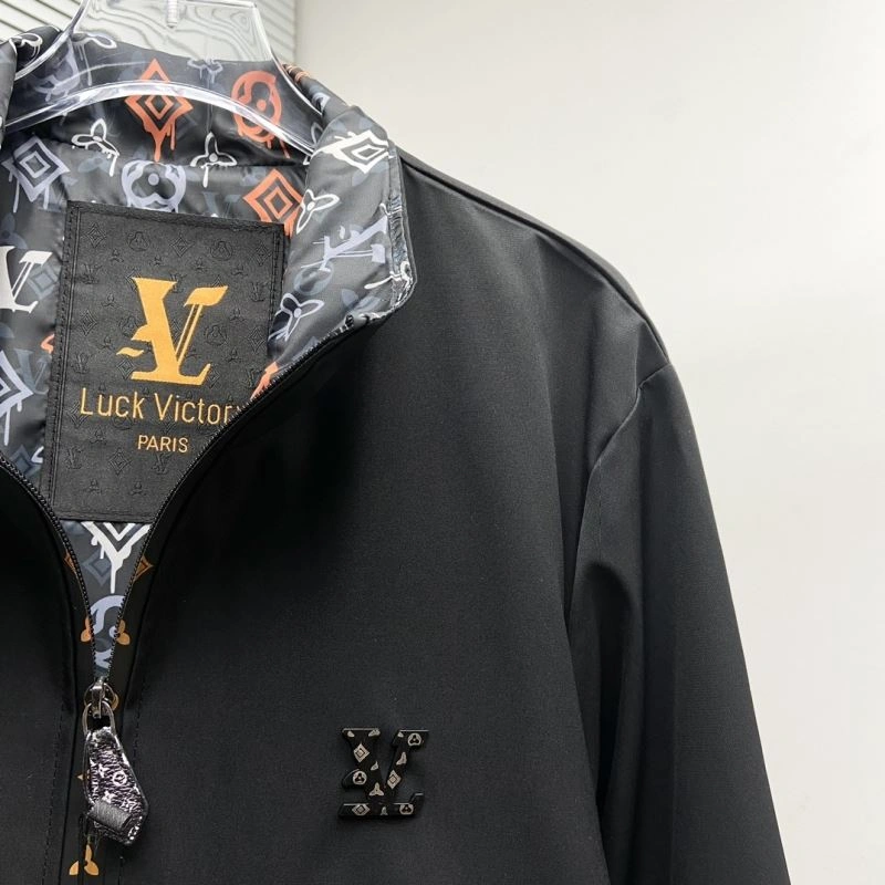 Louis Vuitton Outwear ZeroBulk 137532