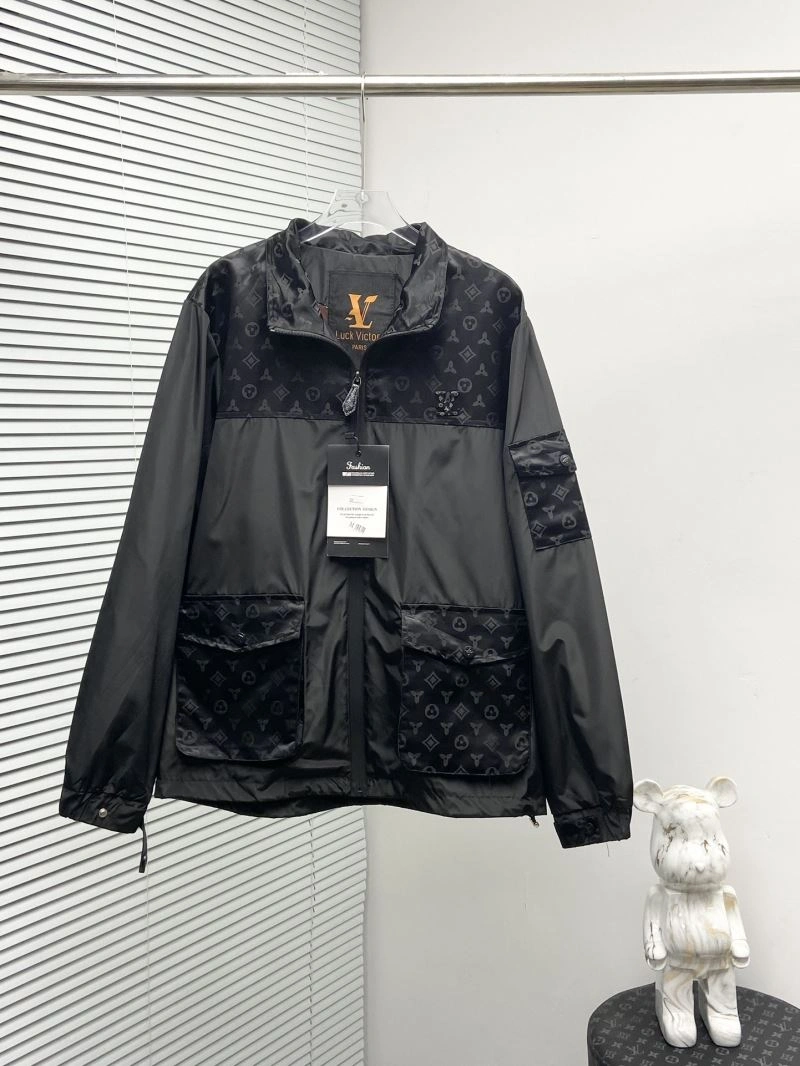 Louis Vuitton Outwear Minimalist 137552