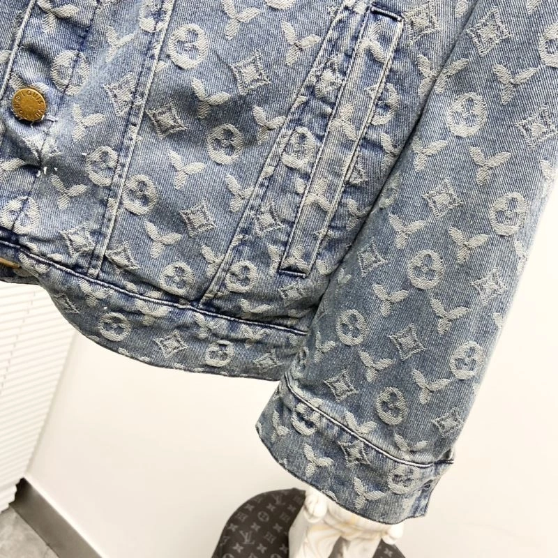 Louis Vuitton Outwear Packable 137530