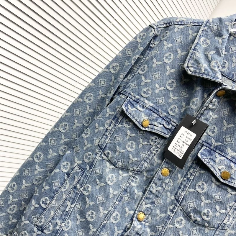 Louis Vuitton Outwear Packable 137530