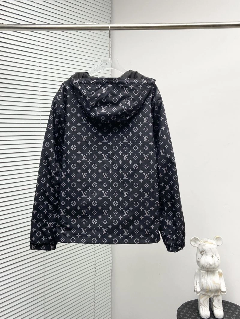 Louis Vuitton Outwear GoAnywhere 137534