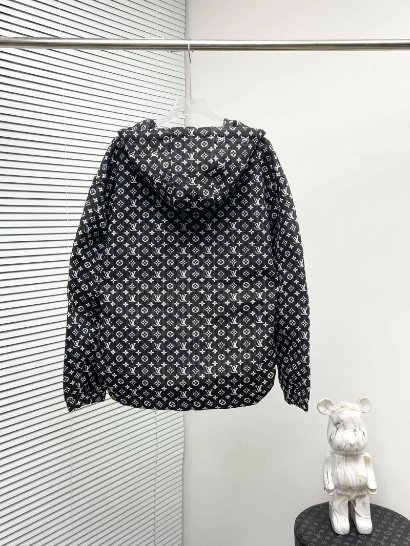 EasyCare Louis Vuitton Outwear 137536