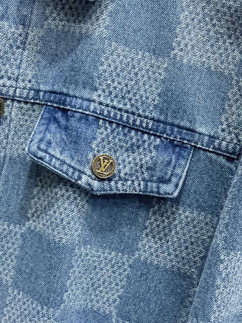 Louis Vuitton Outwear Unisex 137548