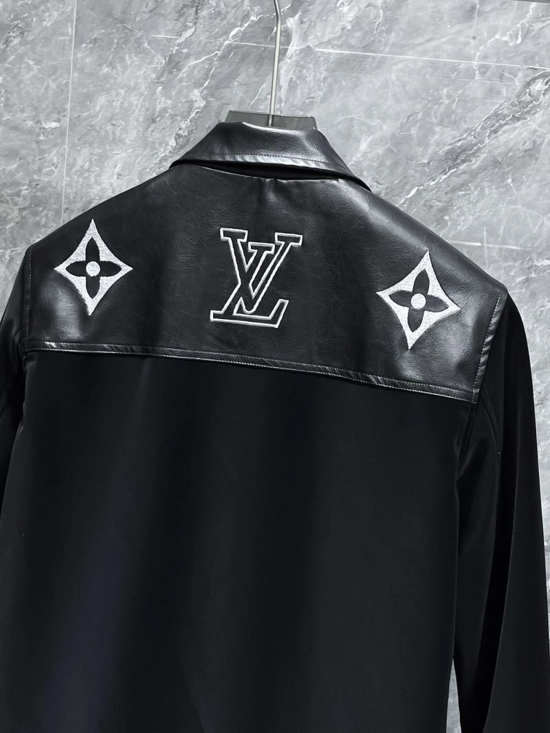 Sophisticated Louis Vuitton Outwear 137527