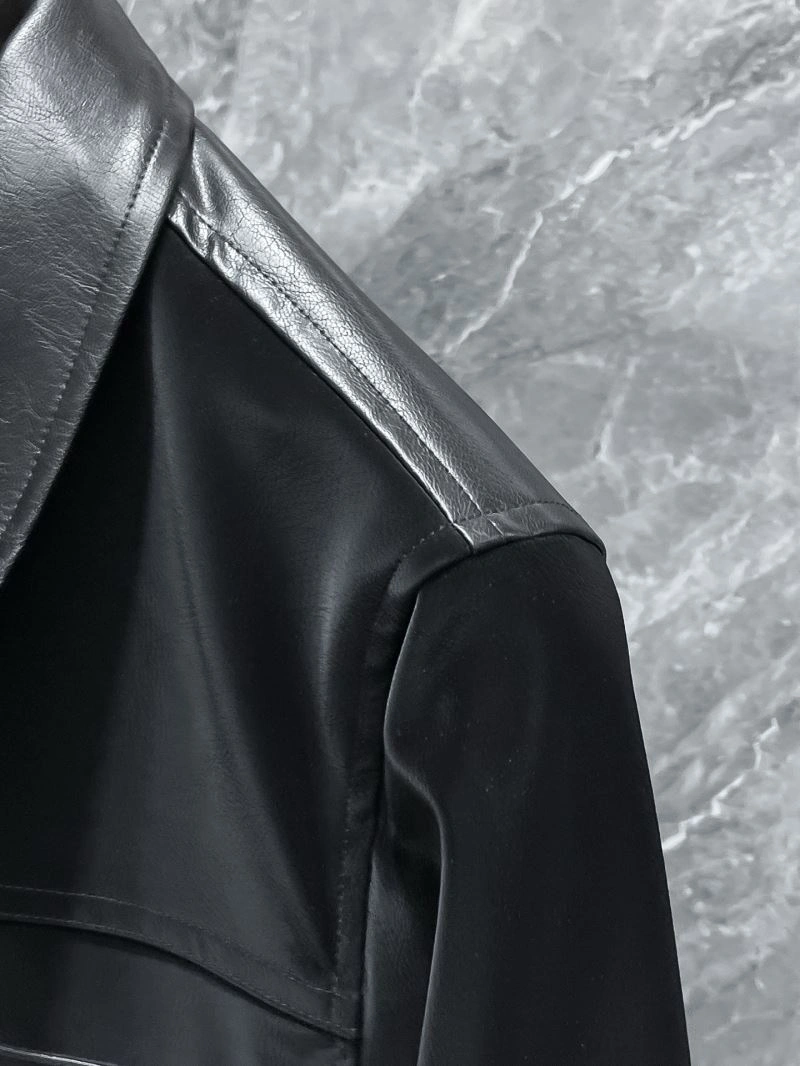 Sophisticated Louis Vuitton Outwear 137527