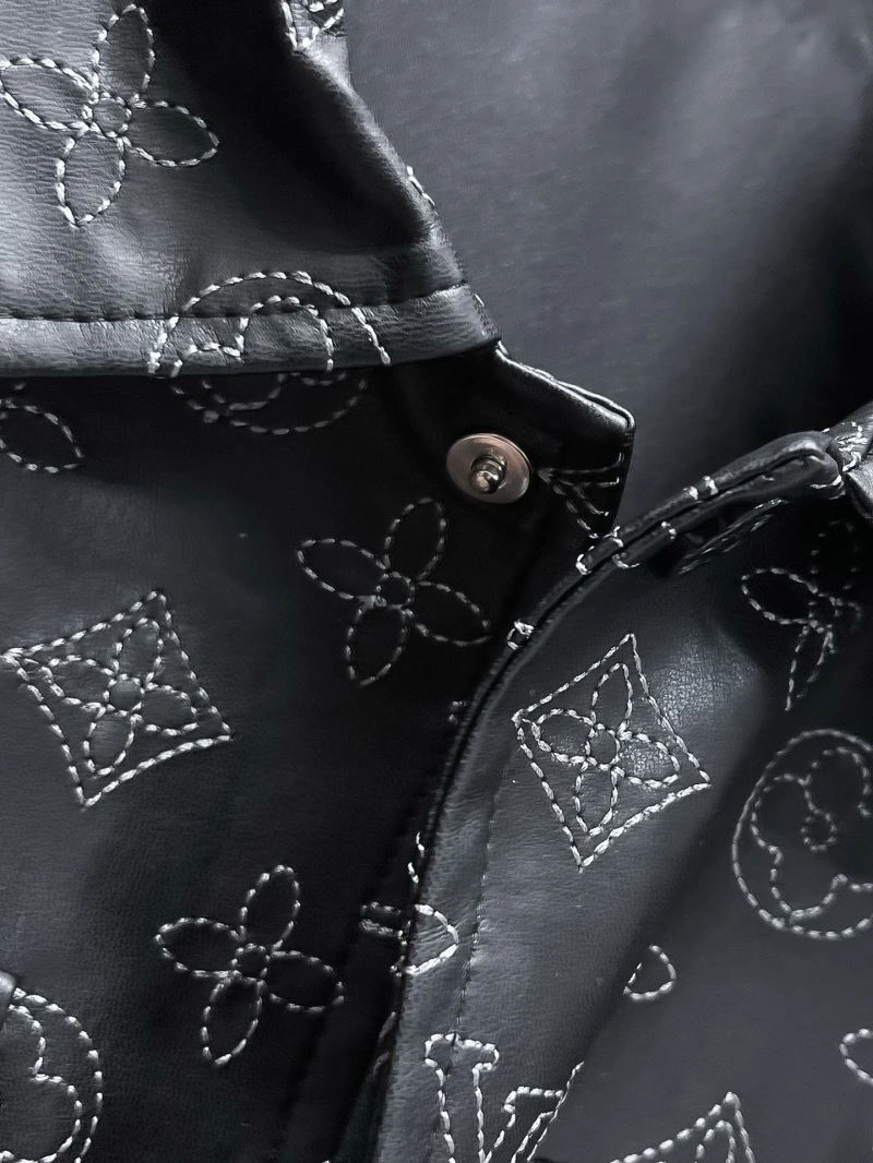 NewStyle Louis Vuitton Outwear 137544