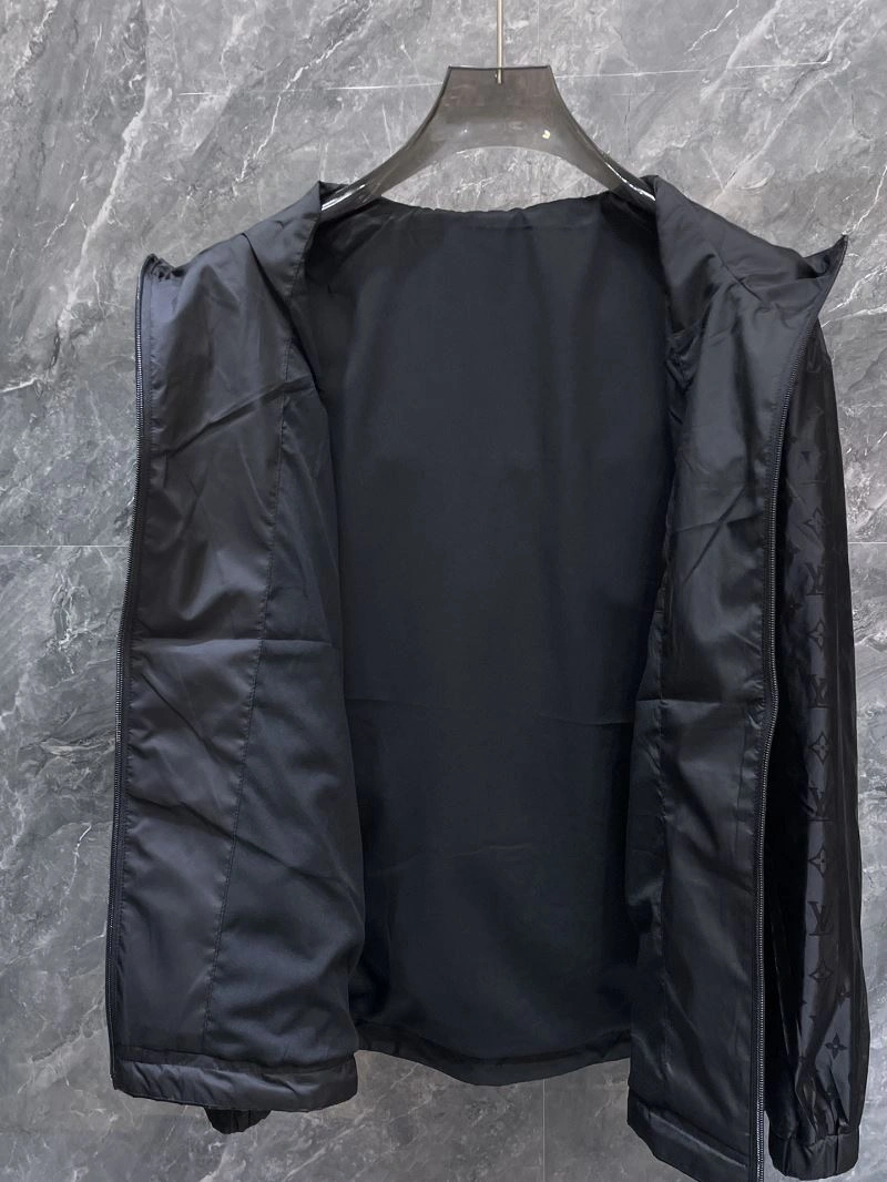 Louis Vuitton Outwear ZipUp 137602