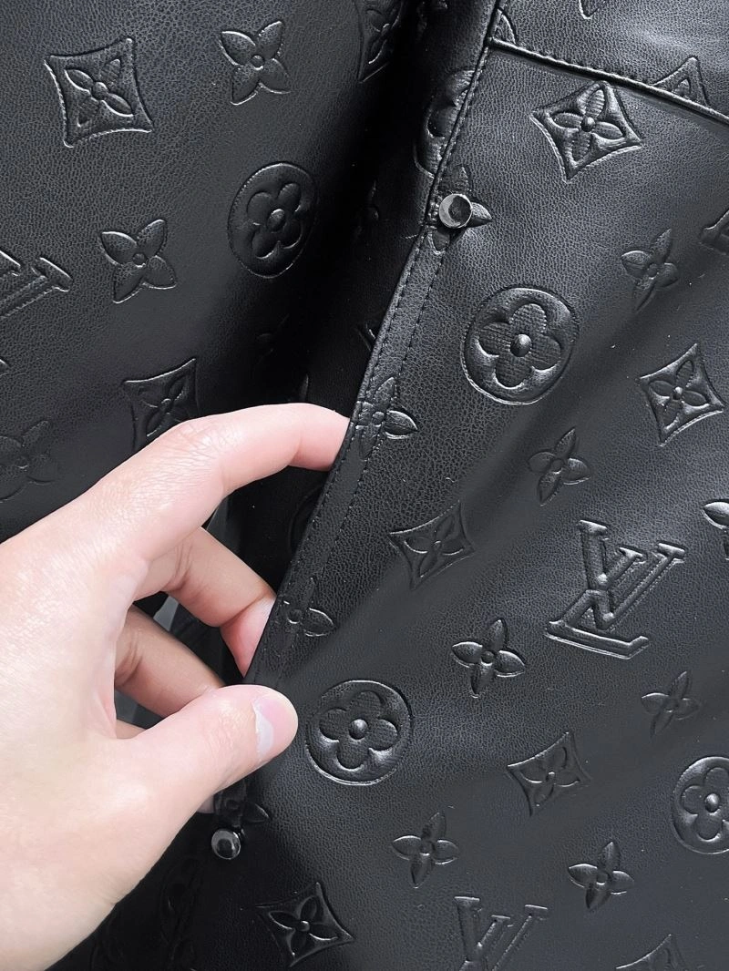 Louis Vuitton Outwear WaterResistant 137556