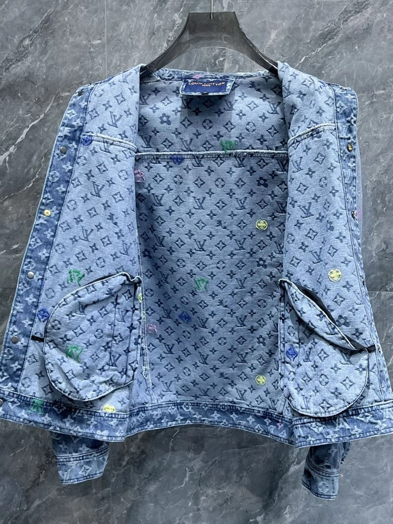 Louis Vuitton Outwear Lightweight 137540