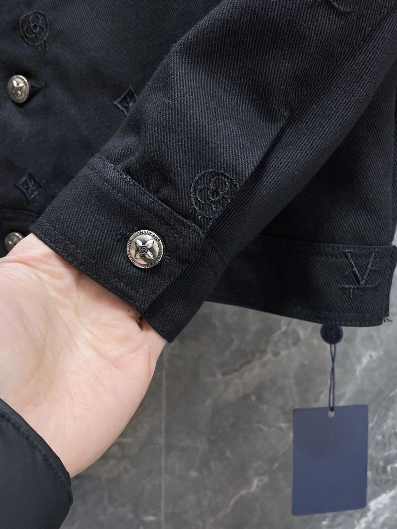 Louis Vuitton Outwear ZipUp 137603