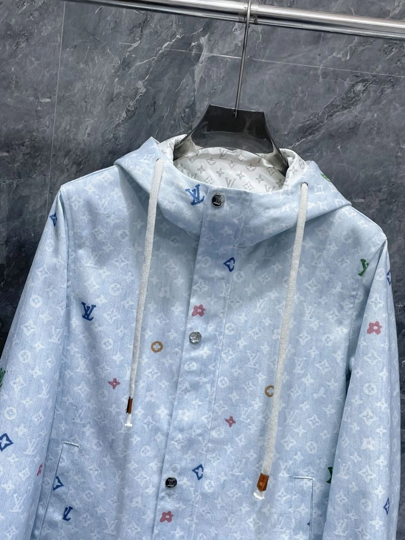 MoistureWicking Louis Vuitton Outwear 137523