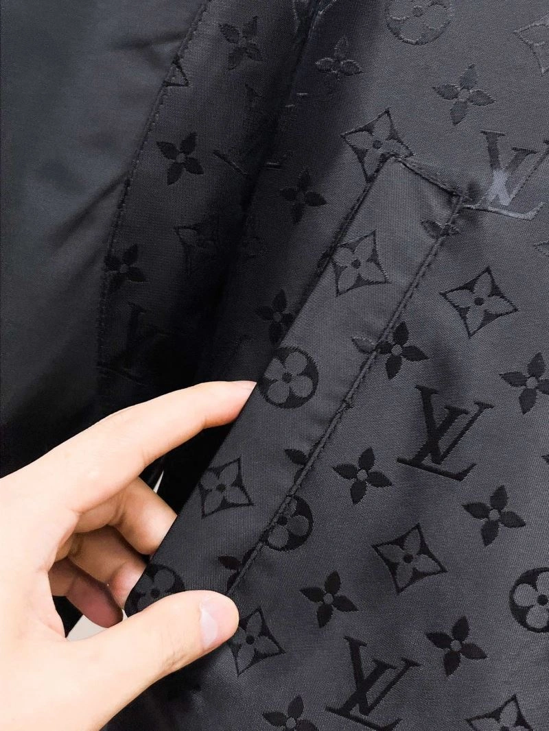 QuickDry Louis Vuitton Outwear 136890