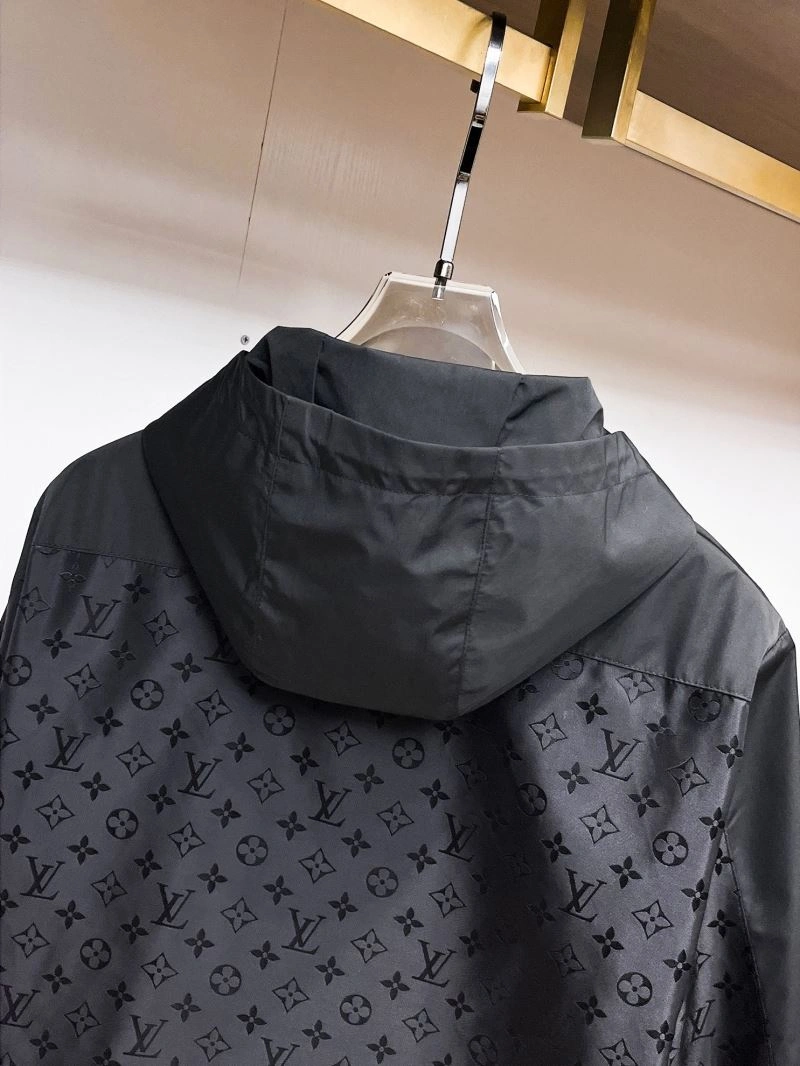 QuickDry Louis Vuitton Outwear 136890
