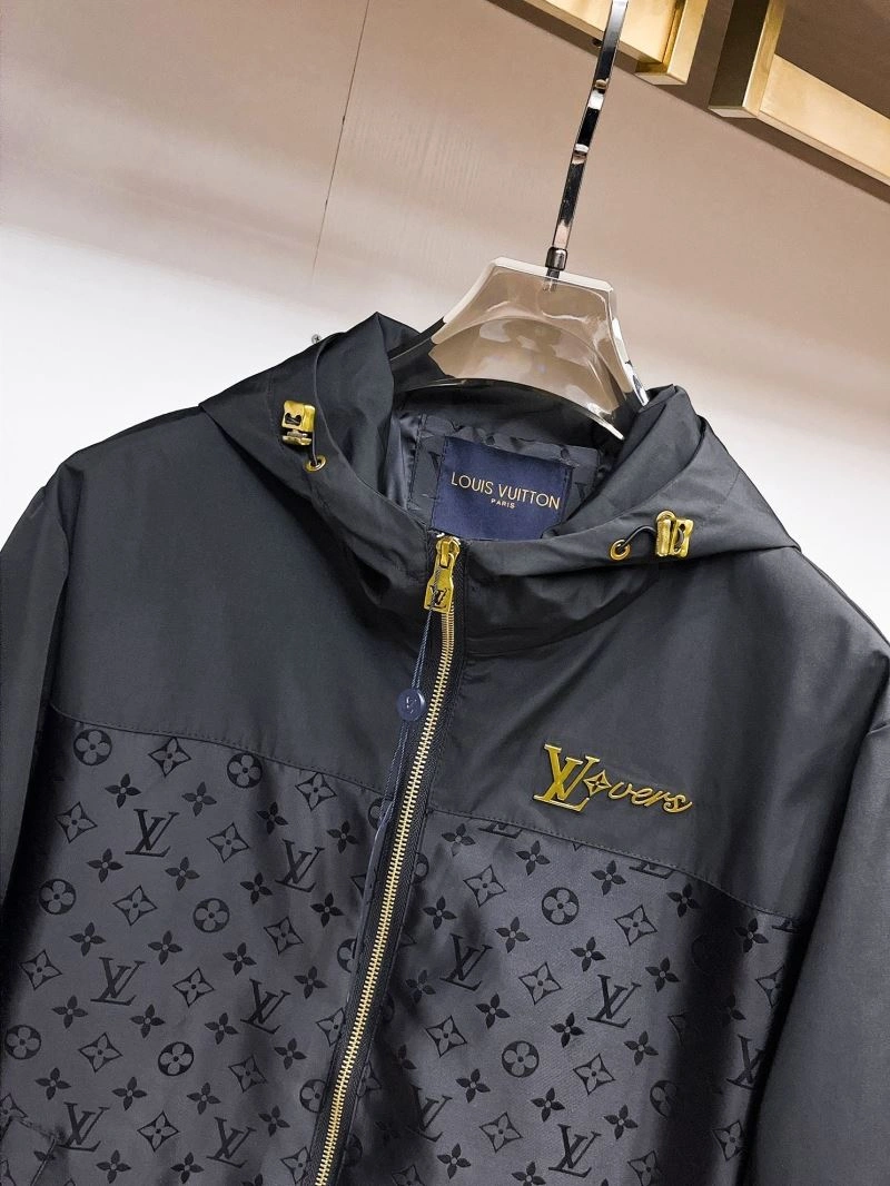 QuickDry Louis Vuitton Outwear 136890