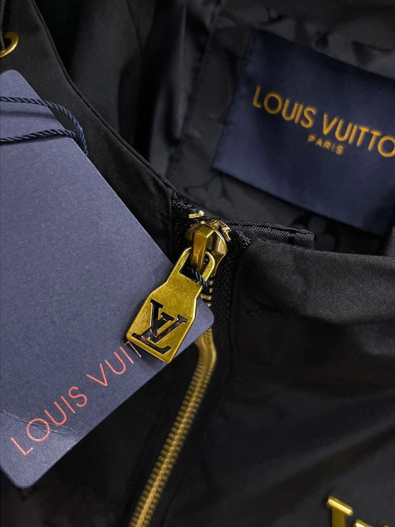 QuickDry Louis Vuitton Outwear 136890
