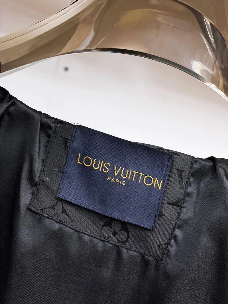 QuickDry Louis Vuitton Outwear 136890