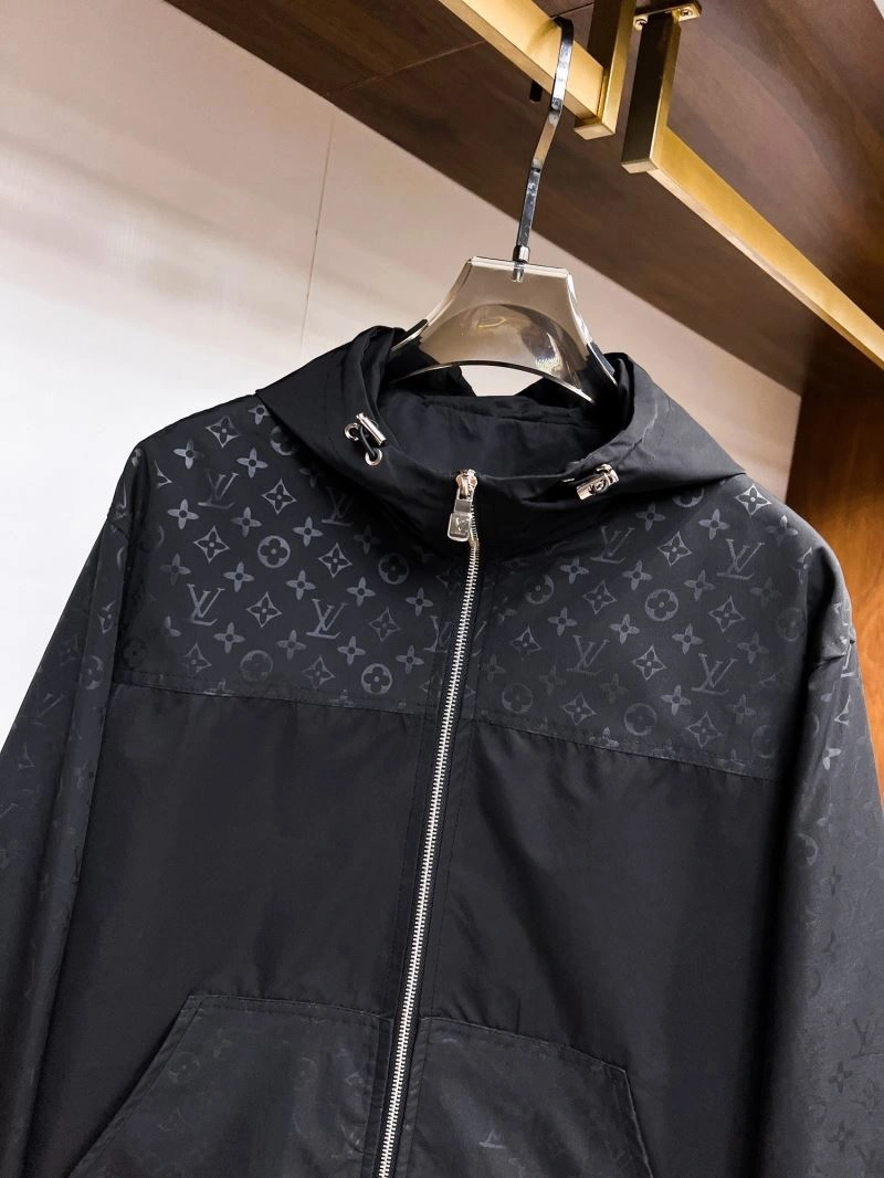 Louis Vuitton Outwear Thermal 136896