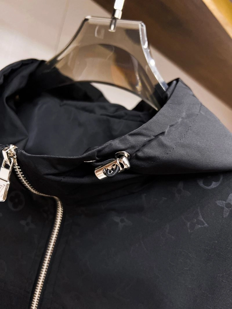 Louis Vuitton Outwear Thermal 136896