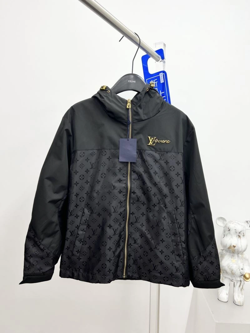 Louis Vuitton Outwear TechFriendly 136883