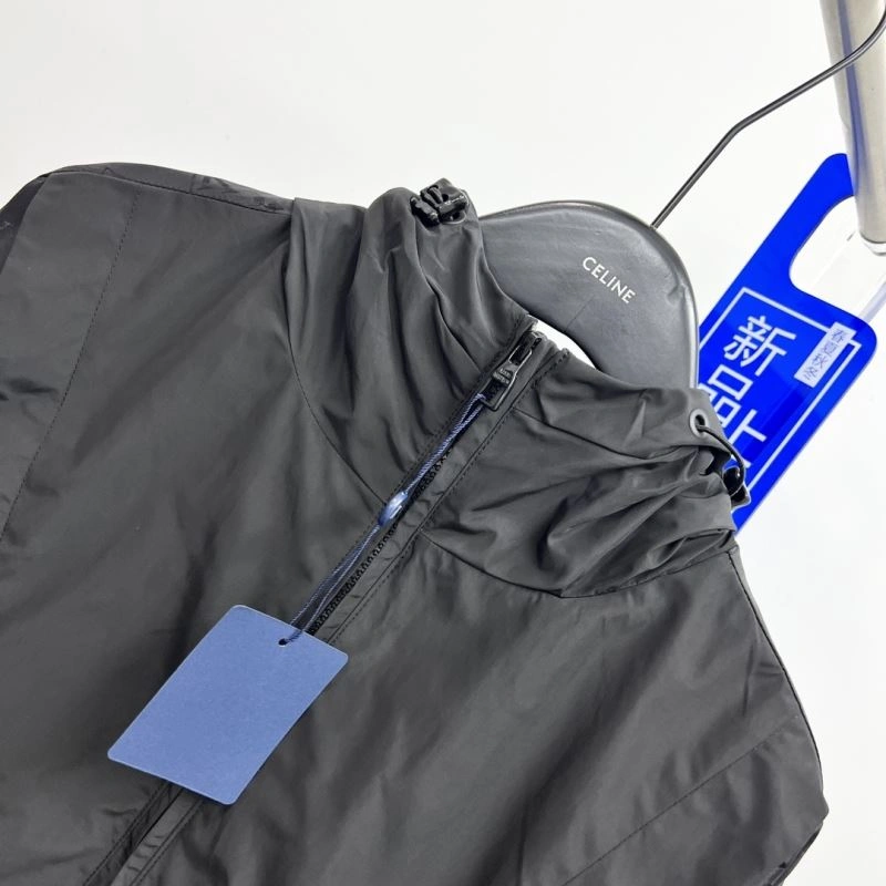 Unique Louis Vuitton Outwear 136870