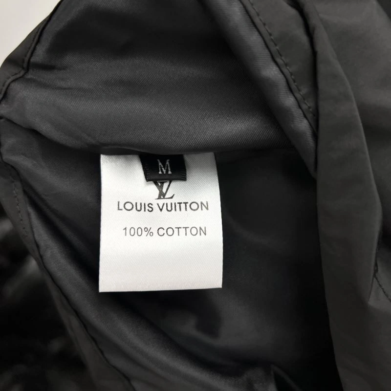 Unique Louis Vuitton Outwear 136870
